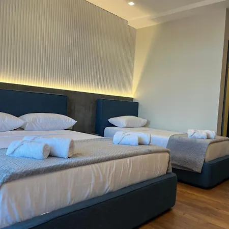North Alb Hotell *